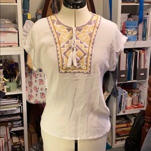 Embroidered short sleeve flowy shirt